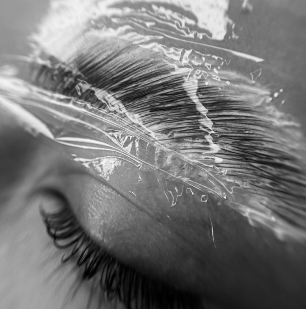 eyebrow lamination & tint