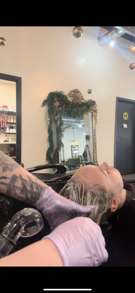 Wash & Blow