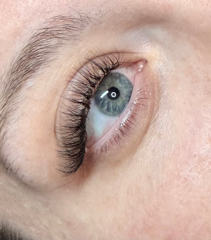 Hybrid Lash Full Set at Pure Artistry By Leanna in Palatka, FL