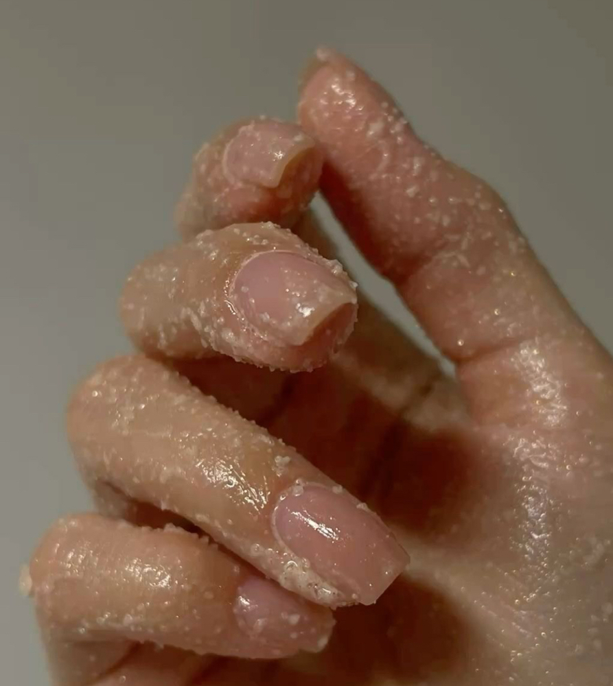 HEAVENLY Manicure