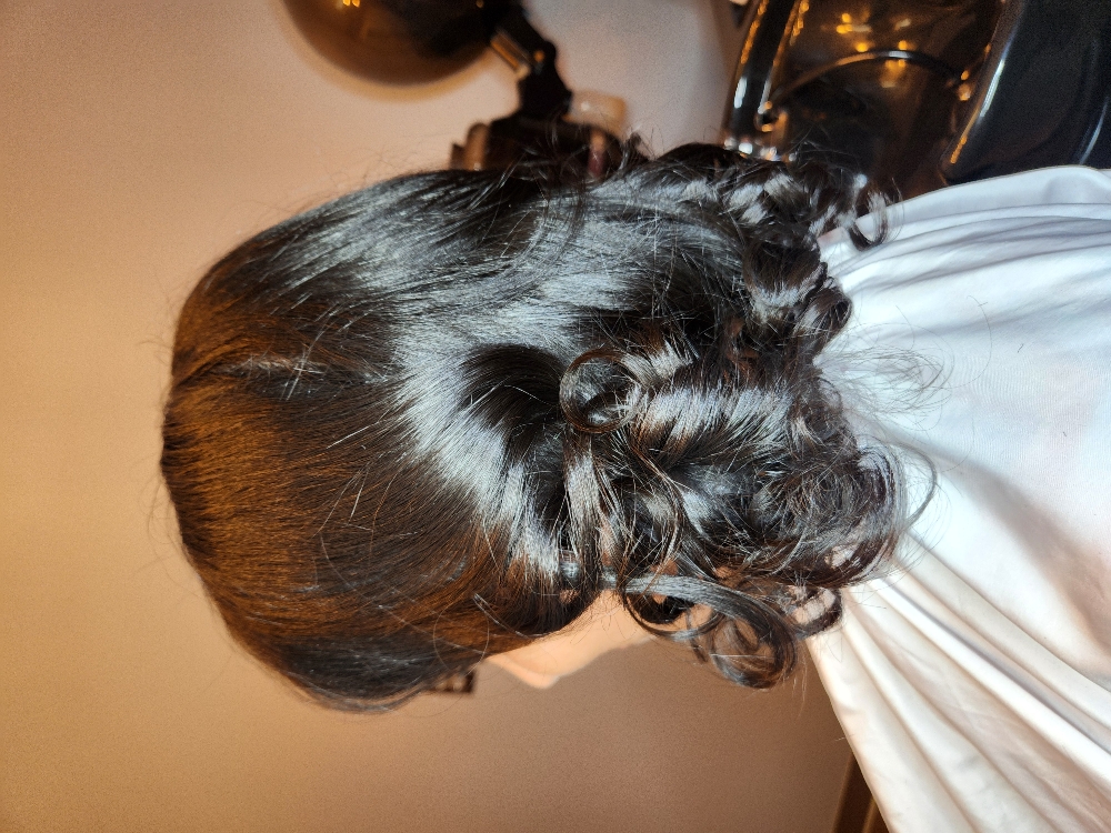 Silk Press (Natural Hair)