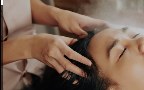 Aromatherapy Scalp Massage