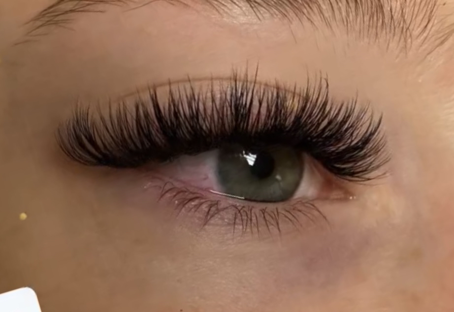 Volume Lash Extensions (volumen)