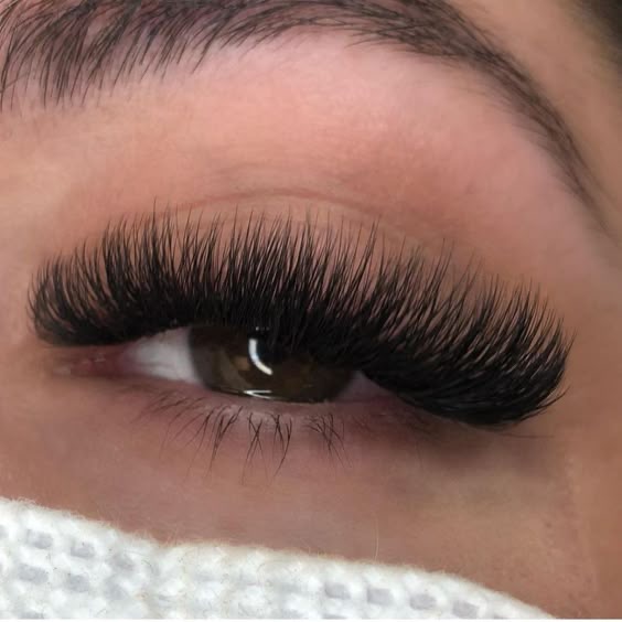 Volume Lash Extensions