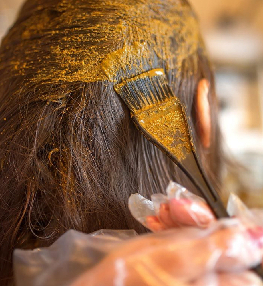 Henna Hair Dye Application