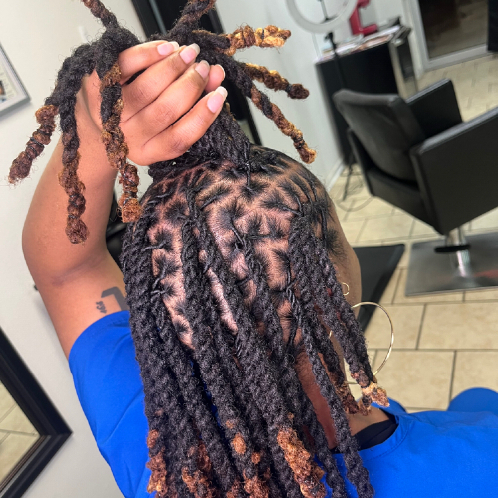 Loc Bundle2 (detox, Retwist, Style) at Beauty Essence Studio in Texarkana, TX