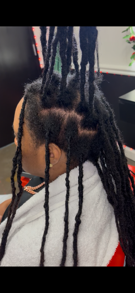 Combine Locs at Get Right With Kenz in College Station, TX