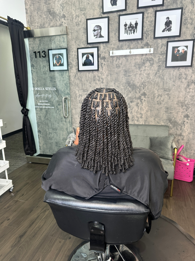 Invisible Locs Bob
