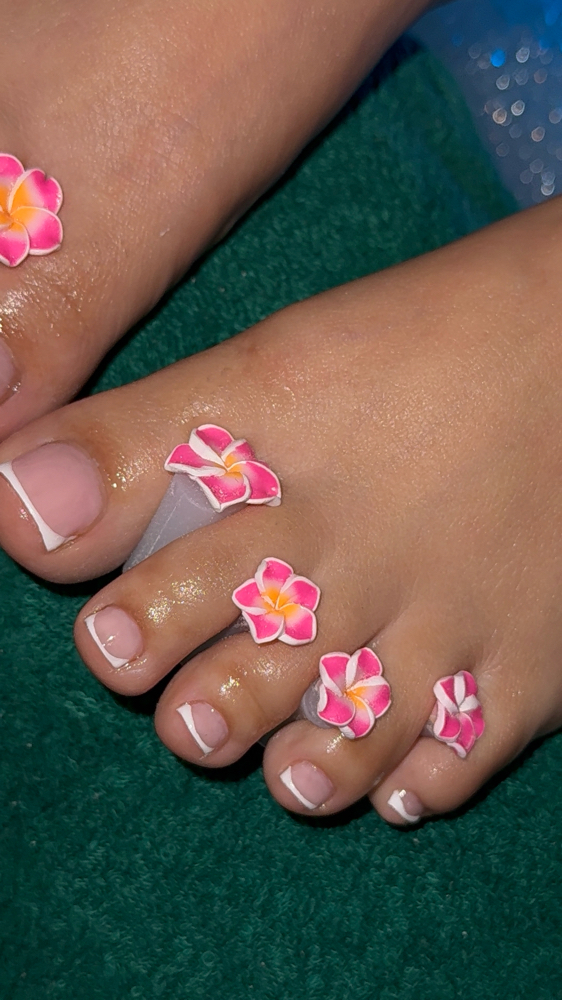 Polish Change (Toes) at MG Nail Studio in Deltona, FL