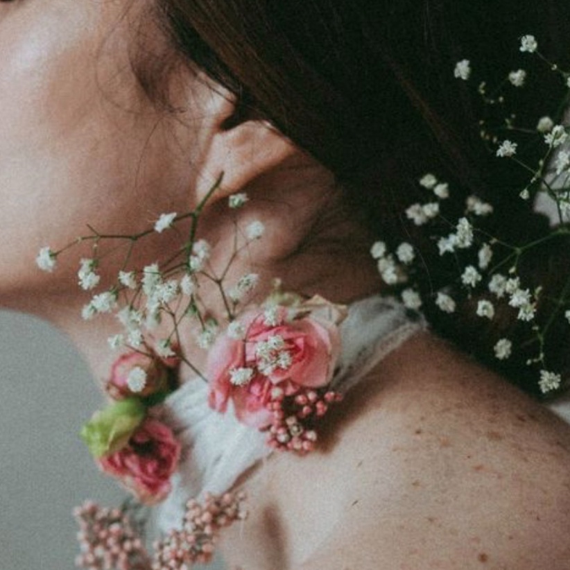 Neck Wax at Zinnia Waxing Studio in Wichita, KS