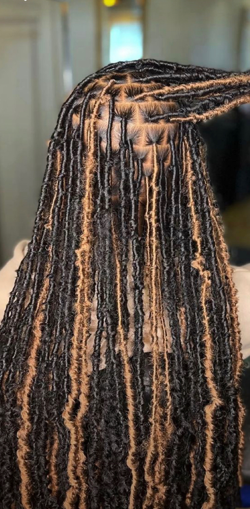 Faux Locs/Soft Locs Removal