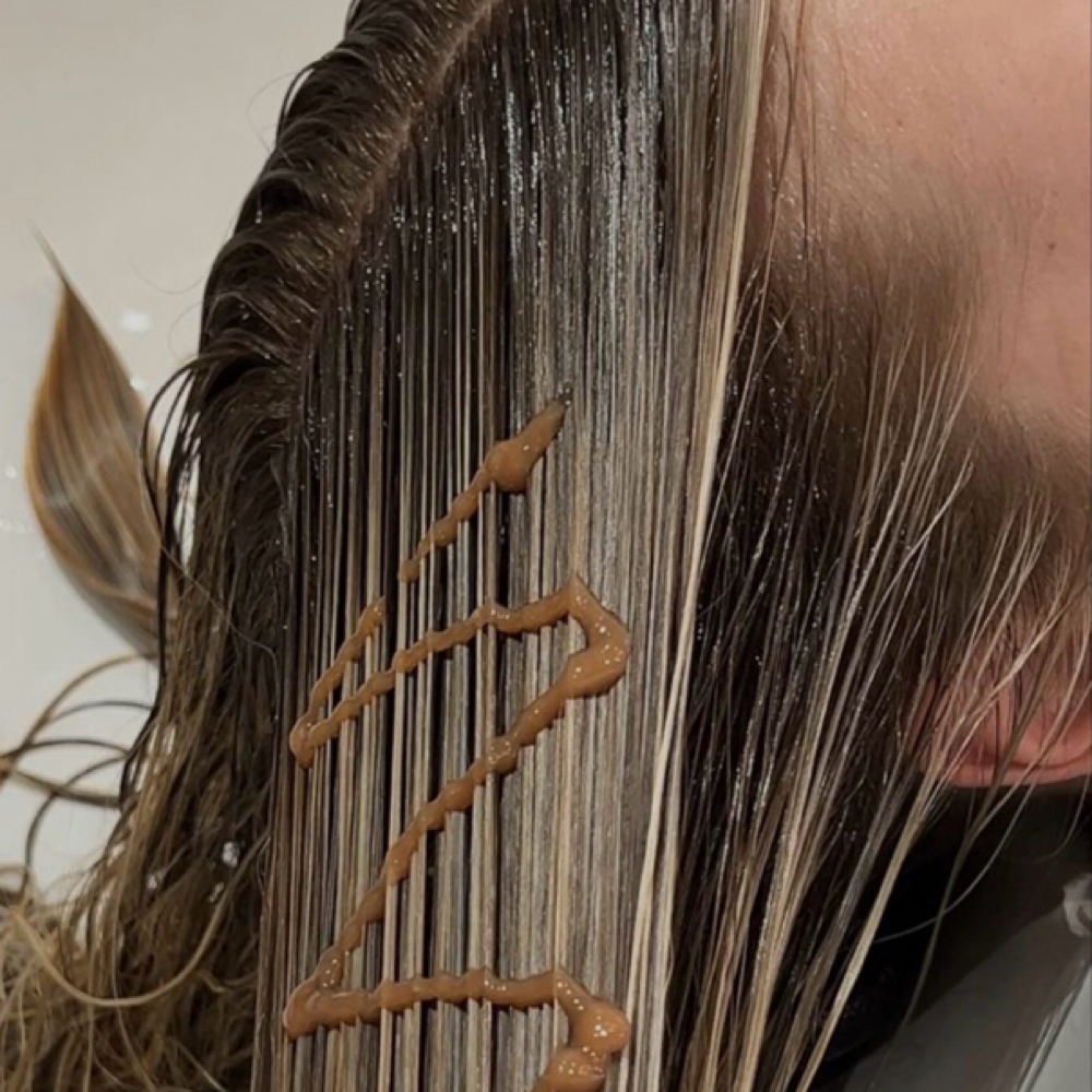 Glaze/toner at Lindsey Ellen Beauty in Warrenville, IL