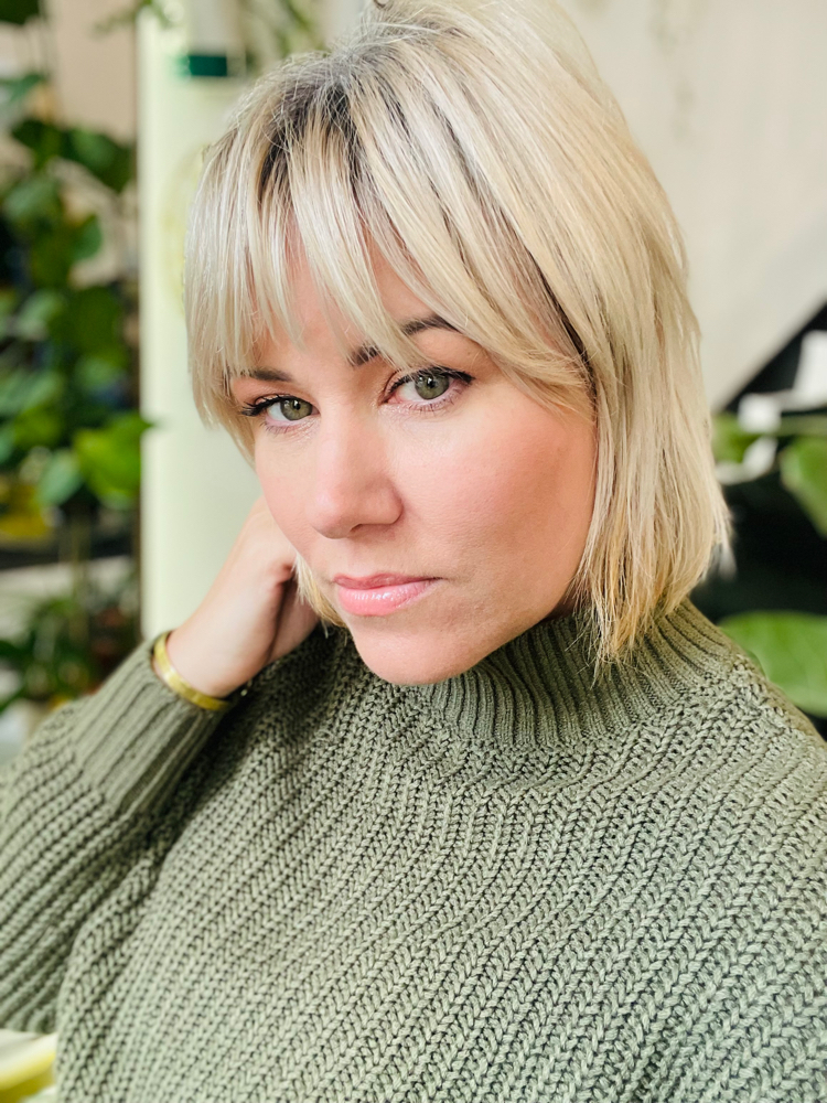 Color Going Lighter w/ SpecailtyCut