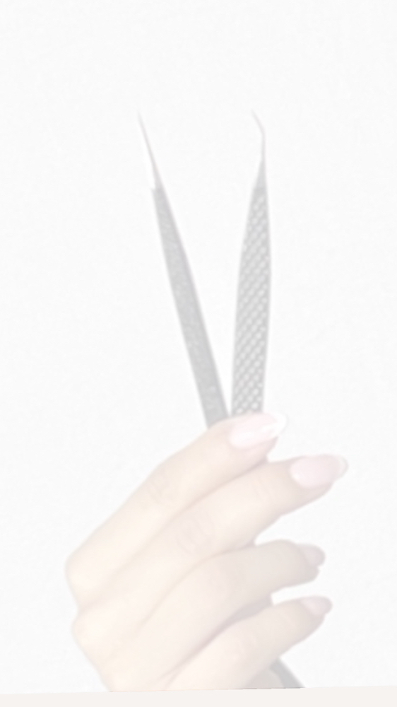 Lash Removal at Anoa Beauty in Miami, FL