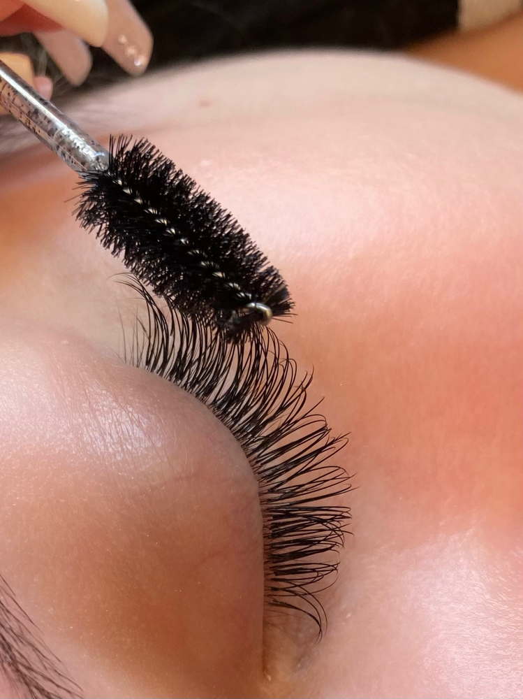 Lash Removal at LCX ESTHETICS in Santa Paula, CA