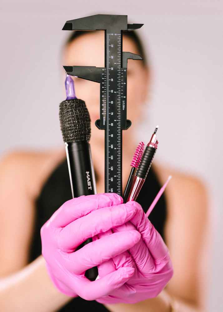 Permanent Makeup at Alexlovescolor in Alma, MI