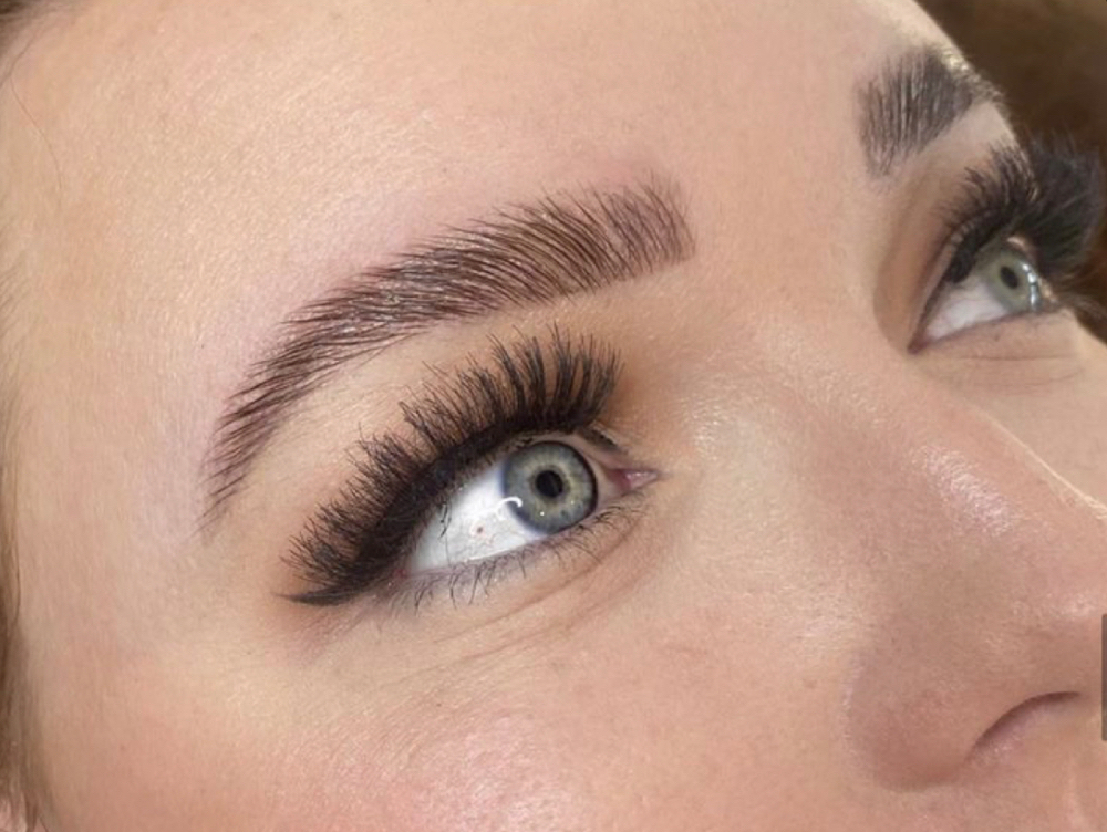 Brow tint