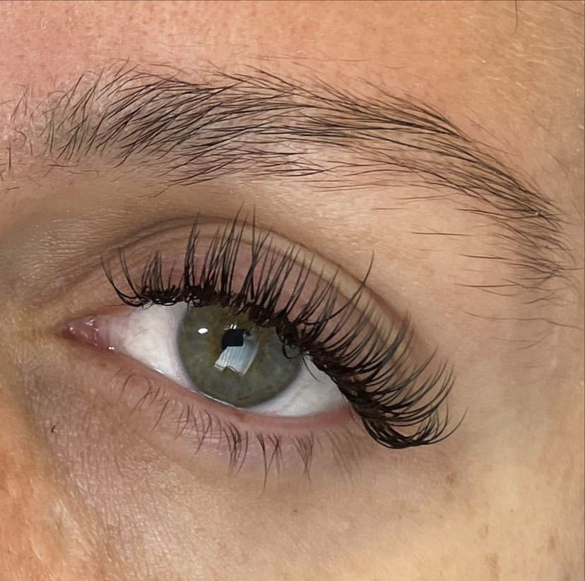 Classic Lashes 2 Week Fill