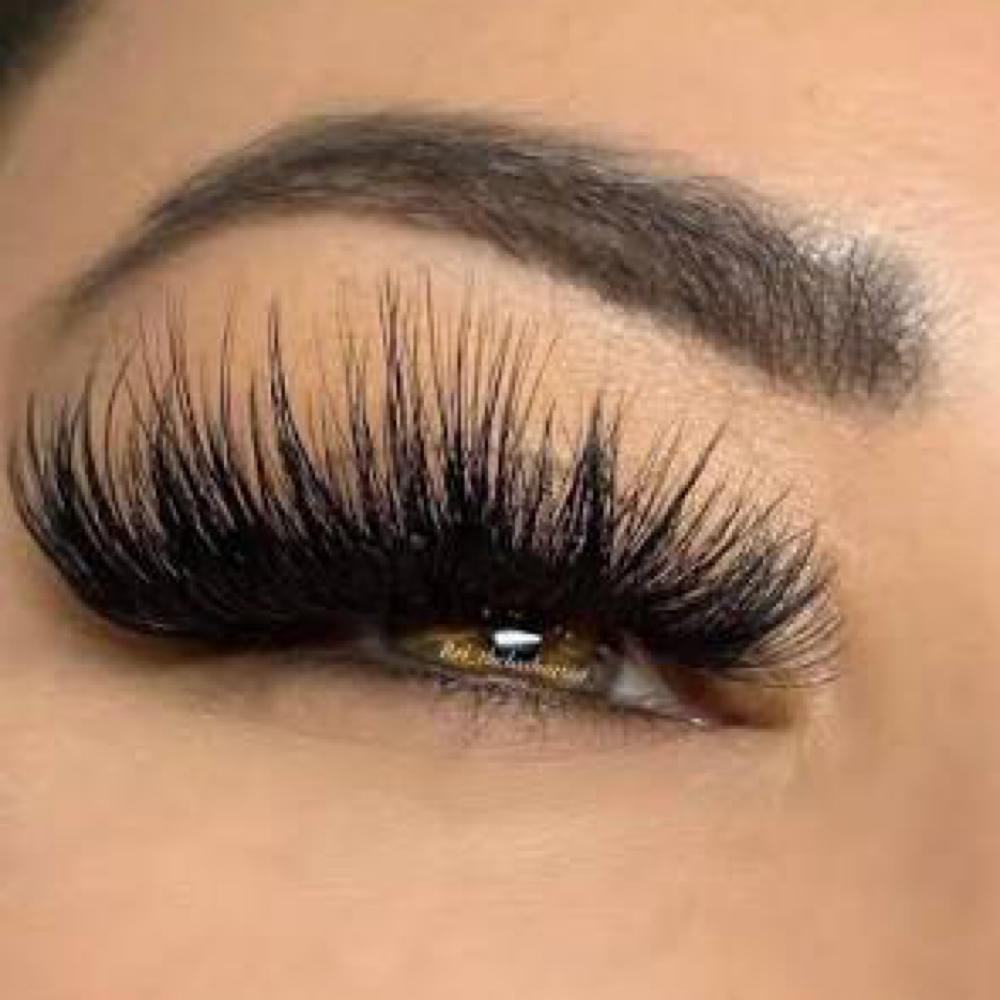 Extea Long Lashes at Maryam Nails And Lashes in Phoenix, AZ