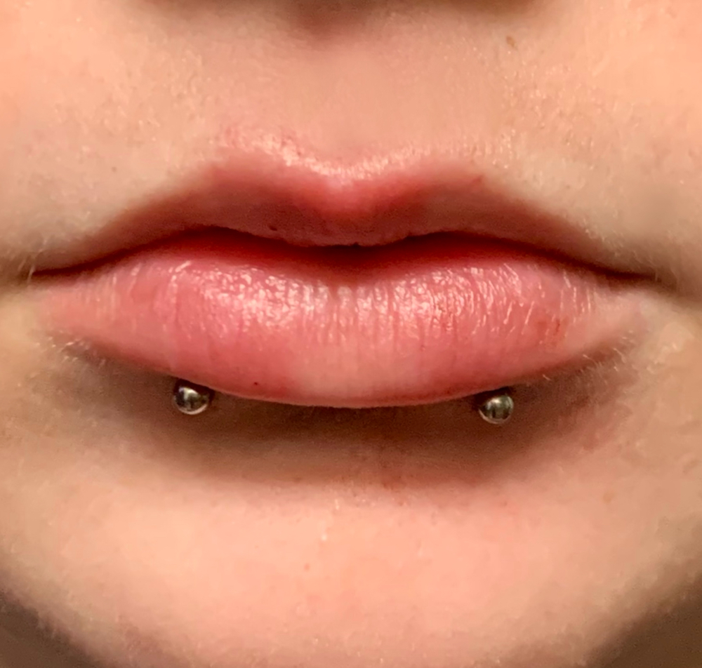 Paired Lower Labret (Snake Bite)