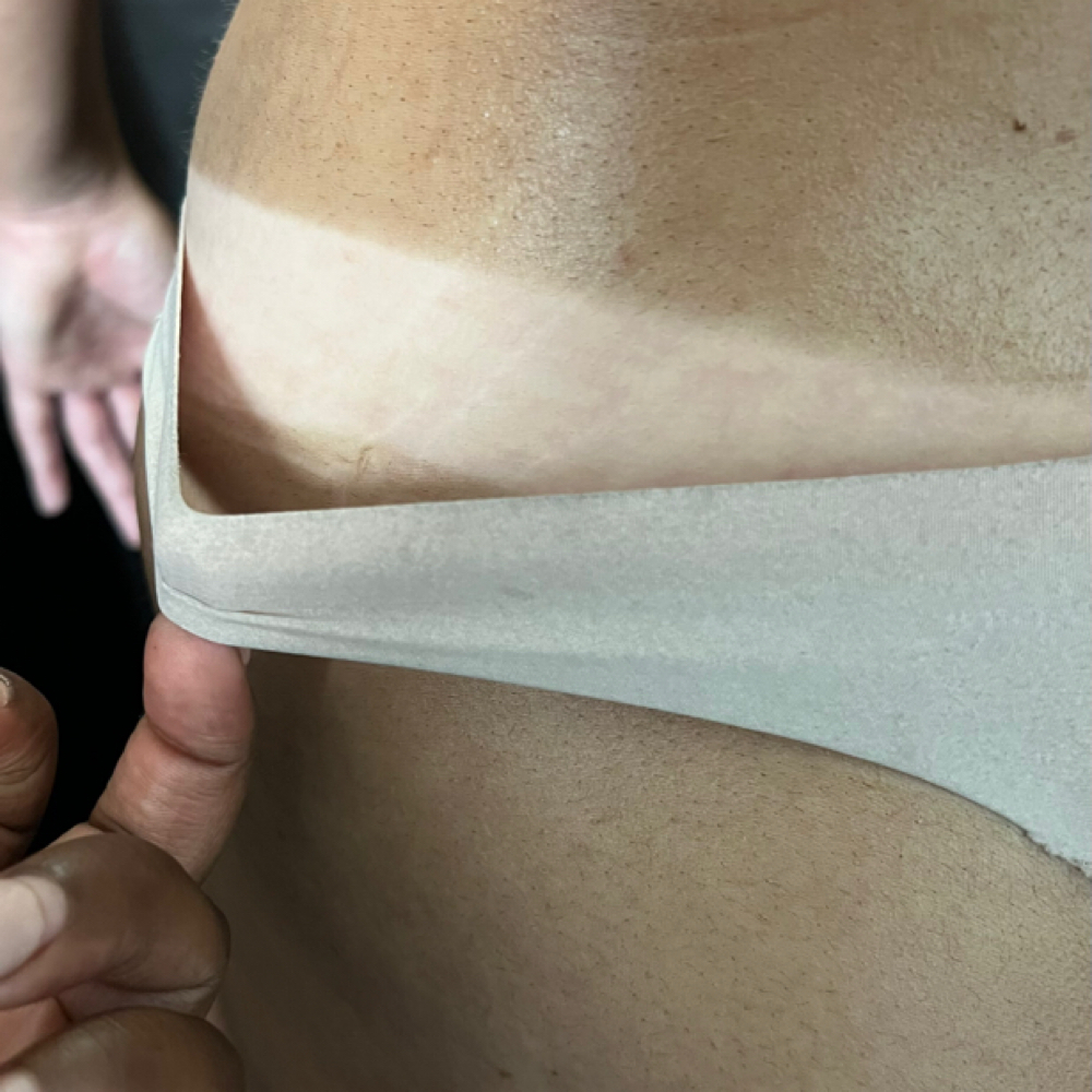 Spray Tan at Black Heart Nail Studio in Dover, NH