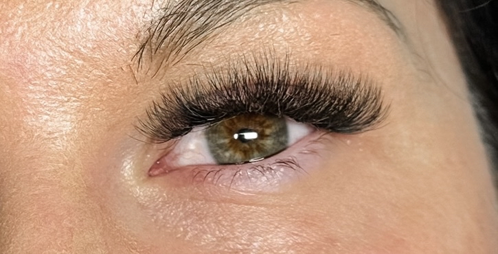 Volume Lash Extensions