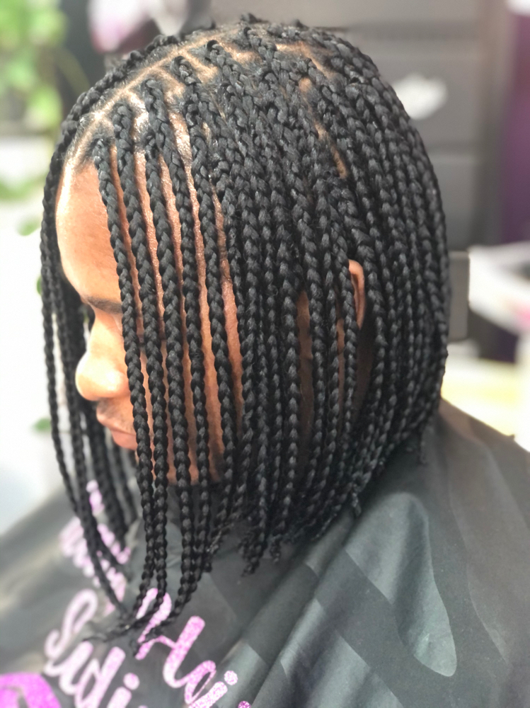 Box Braids shoulder length