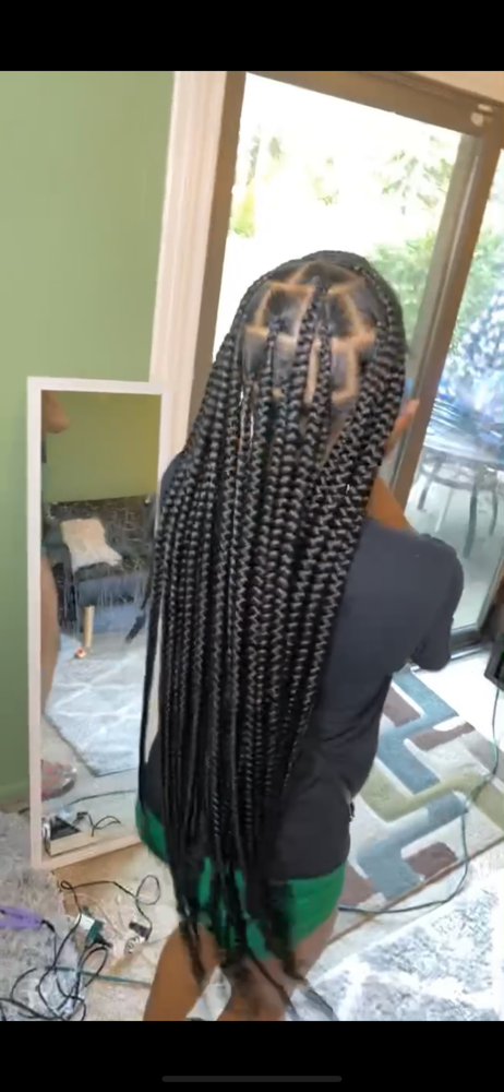 Large Knee Length Knotless