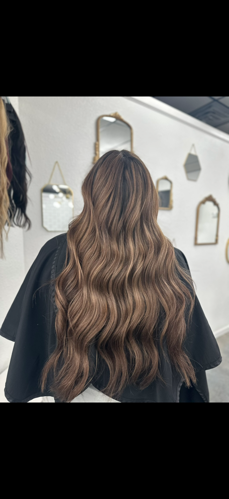 Dimming the lights at Strands By Lana in Odessa, TX