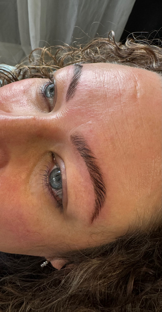 Eyebrow Lamination