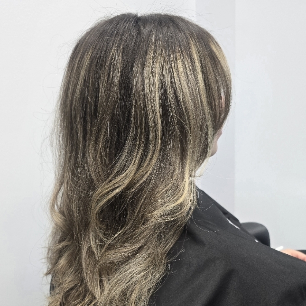 Partial Highlights at Anna's Magic Touch Hair Studio in Nanuet, NY