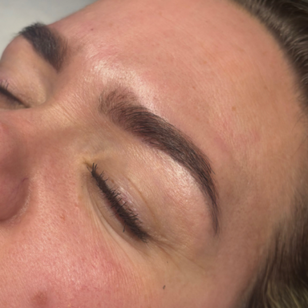 Brow Clean Up (wax only) at The Beauty Bar in Reading, MA