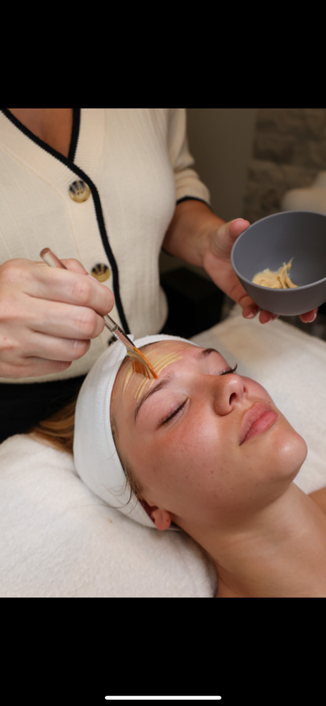 Platnium Custom Facial