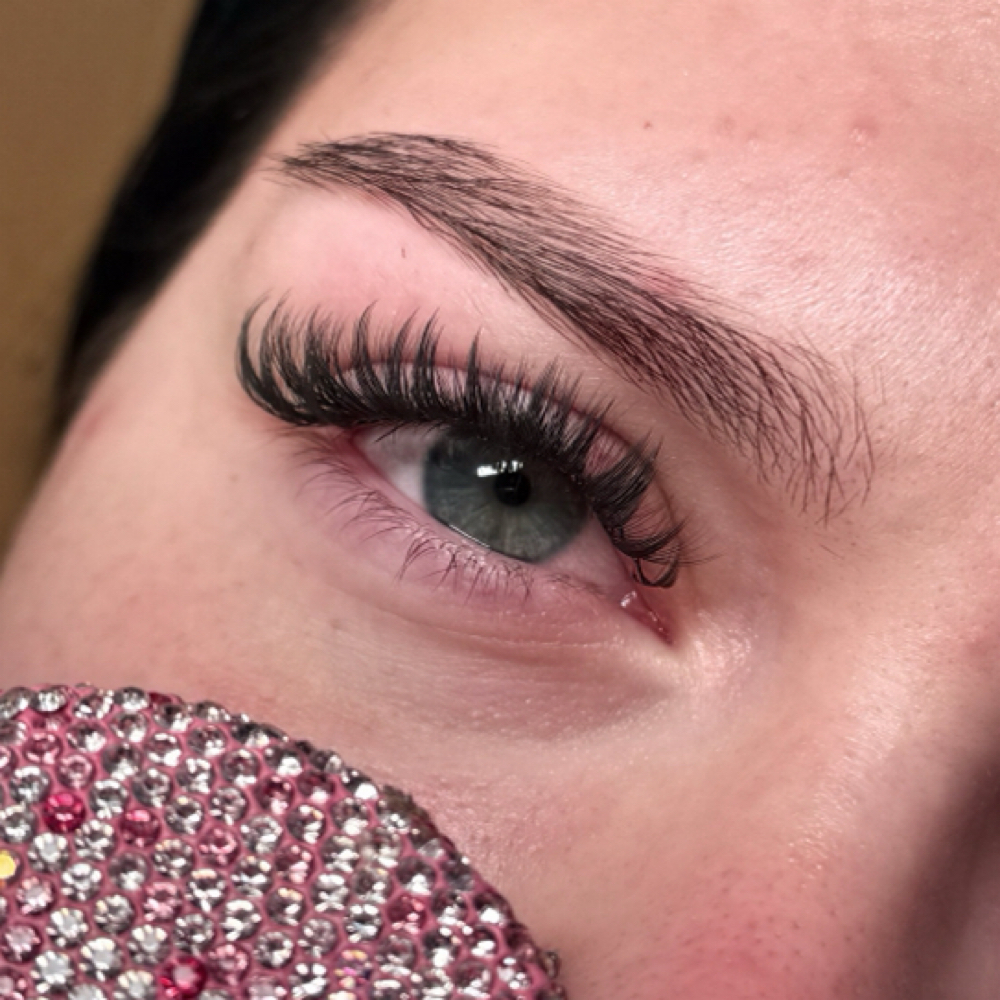 Custom Lash Fill at Hue Beauty in Auburn, MA