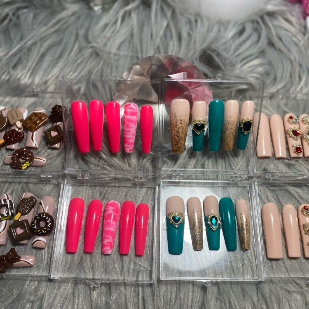 Press Ons at ImPRESSed Nails By Casie Sparks in North Charleston, SC