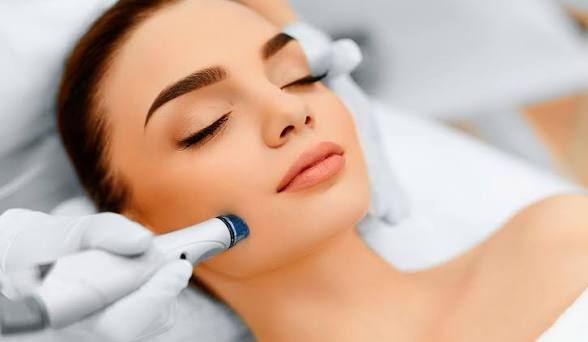 Hydradermabrasion