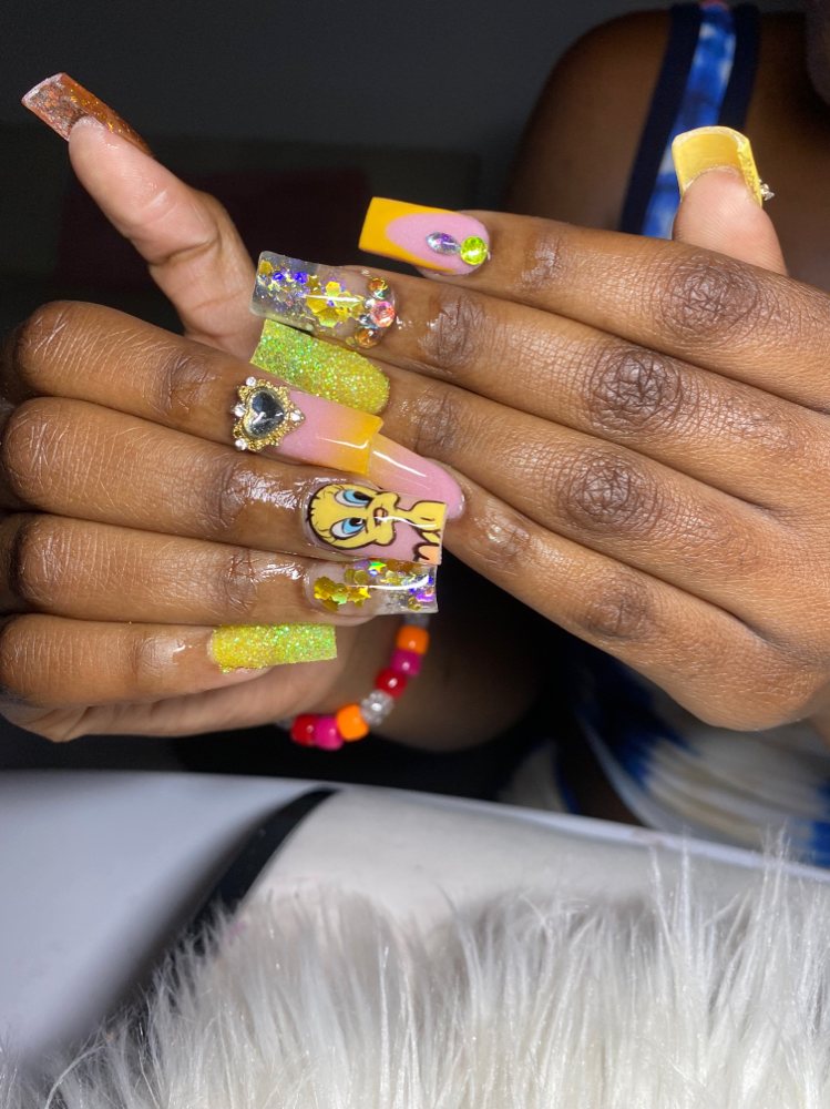 Deluxe Short Freestyle 🌸 at Cidity Nails in South bend, IN