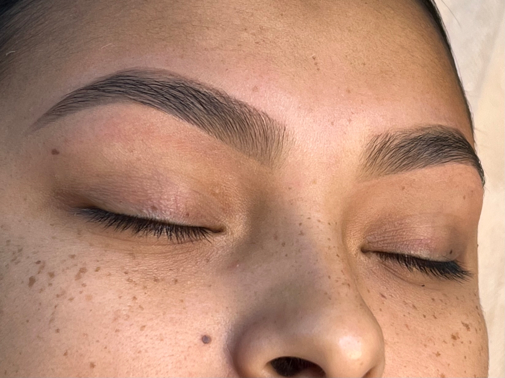 Brows For Two(2 Brow Waxes)