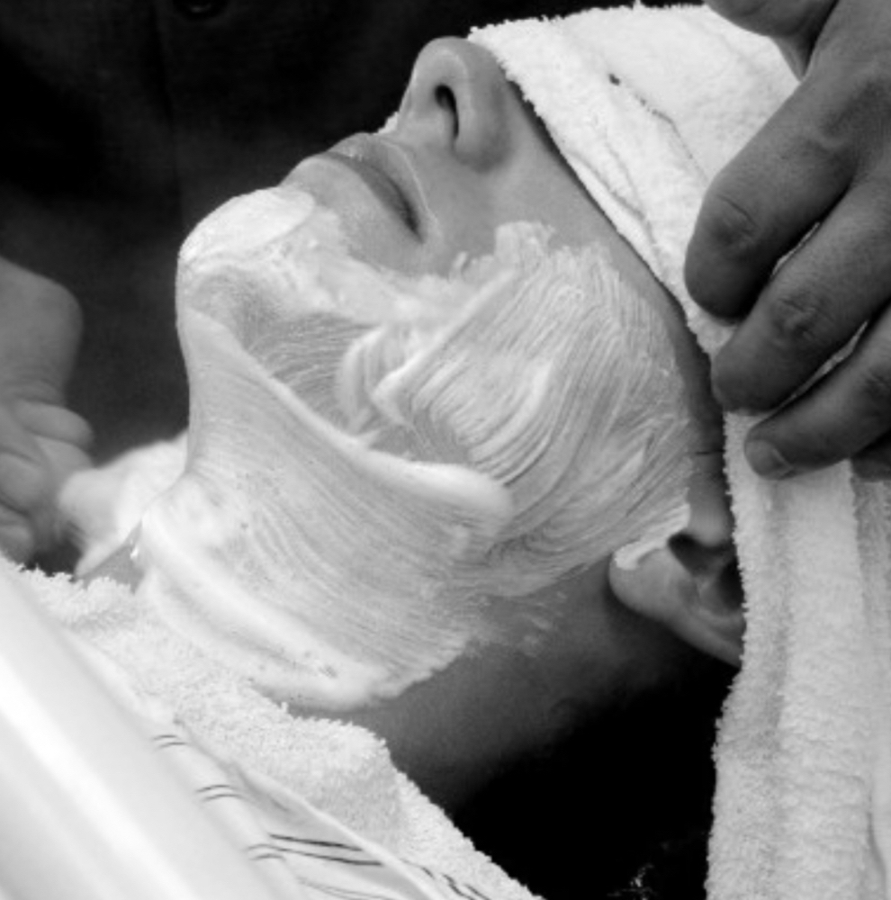 Hot Towel Full Beard Shave