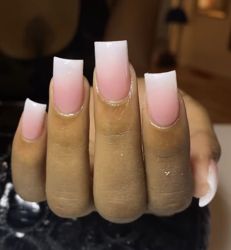 Dip Powder Ombre