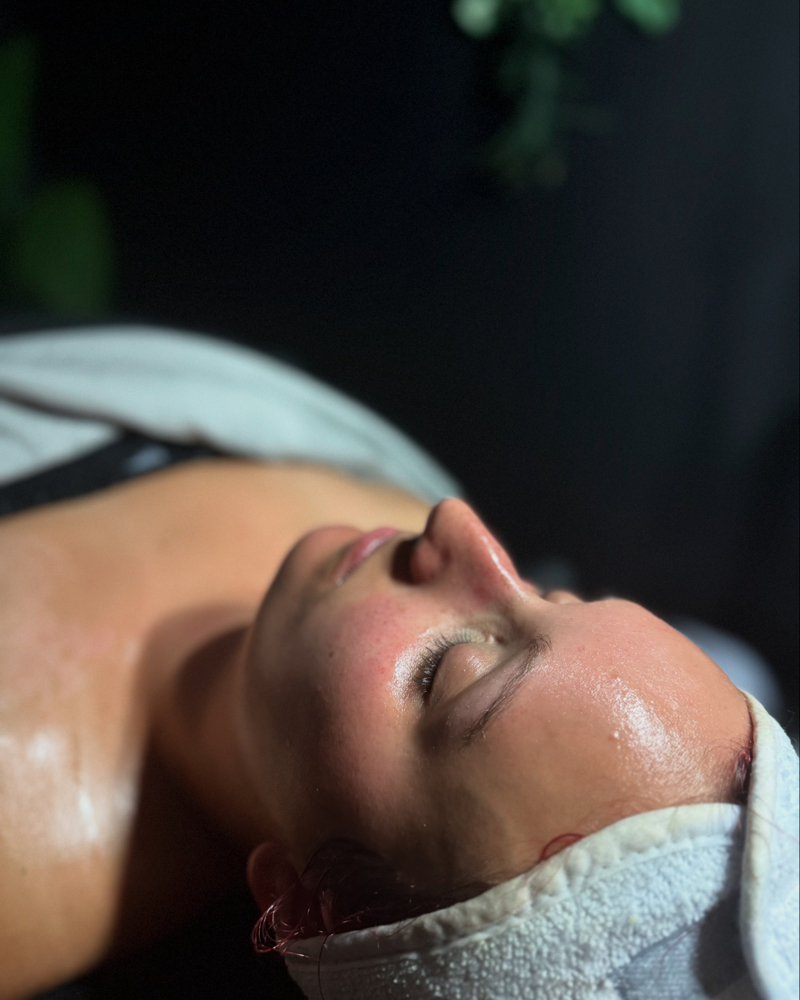 Metamorphosis Custom Facial