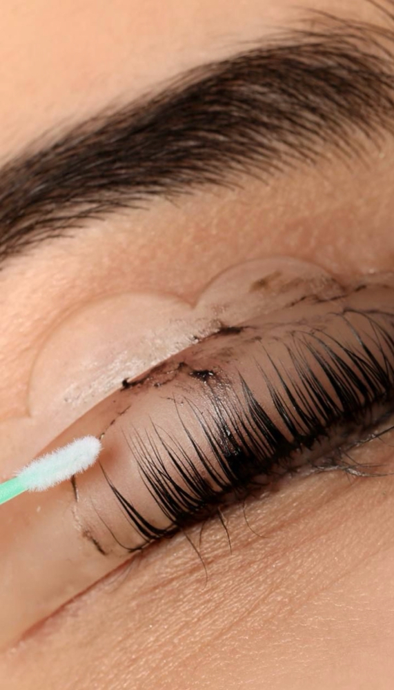 Lash Lift + Tint