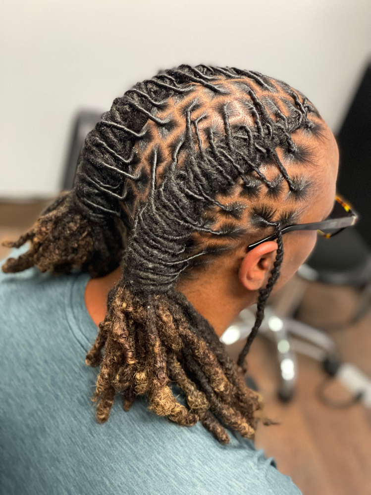Collar Bone/Shoulder Loc Style
