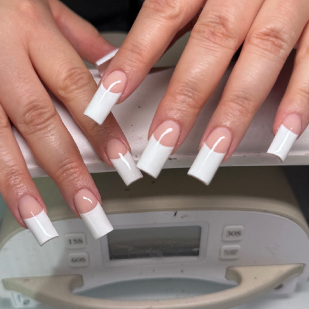 4+ weeks acrylic fill at Lexx.the.tech in new braunfels, TX