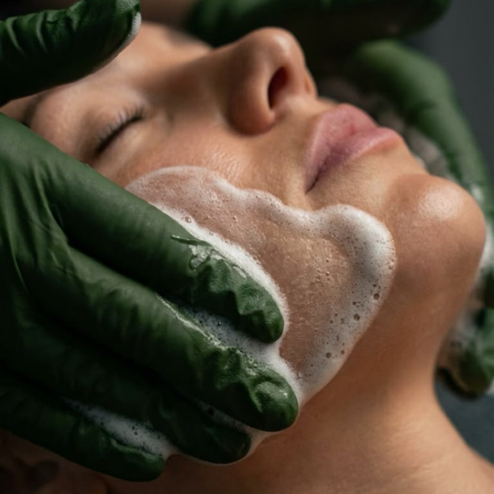 Basic Facial ✨ at EVGENIA ESTHETICIAN in Wheeling, IL