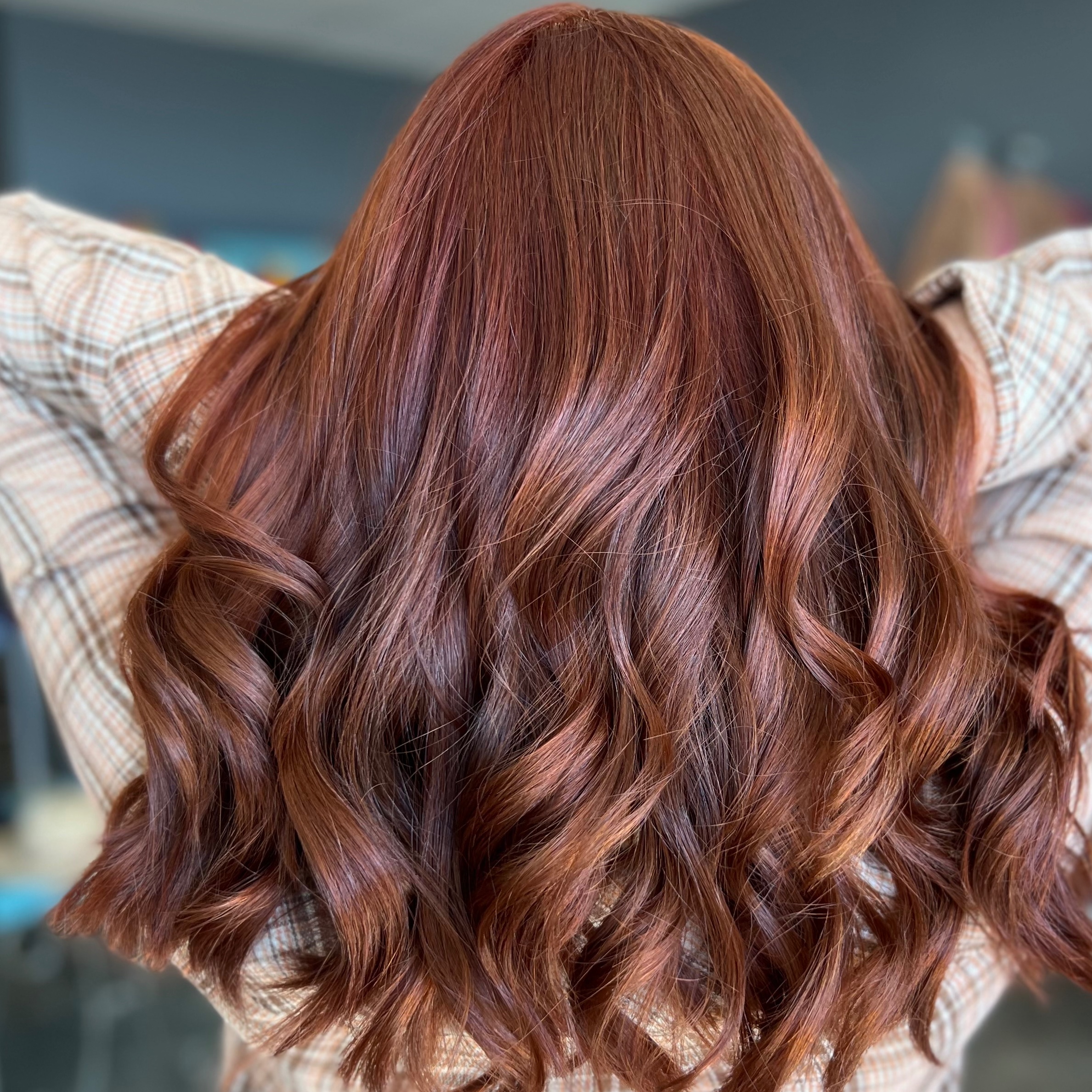 Root touch at BlissfulbeautybySaraEve in PeaRidge, AR