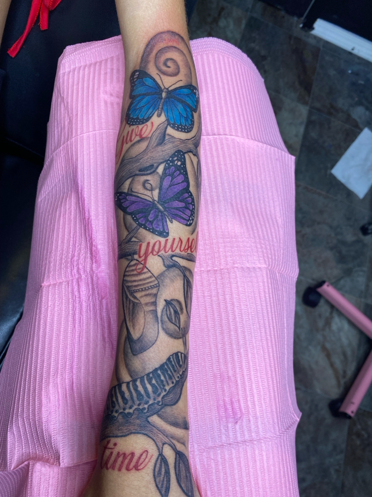Half sleeve