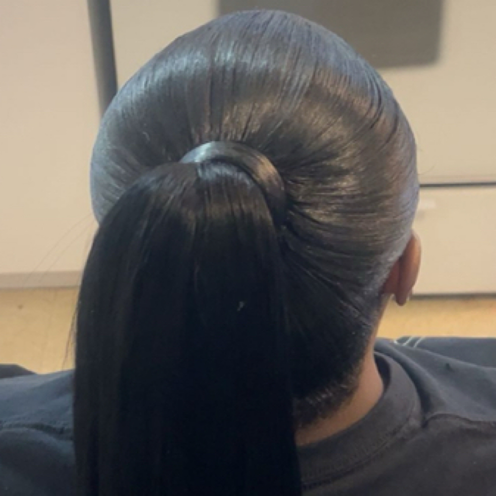 Silk Ponytail at Belles Beauty&Co in Ecorse, MI
