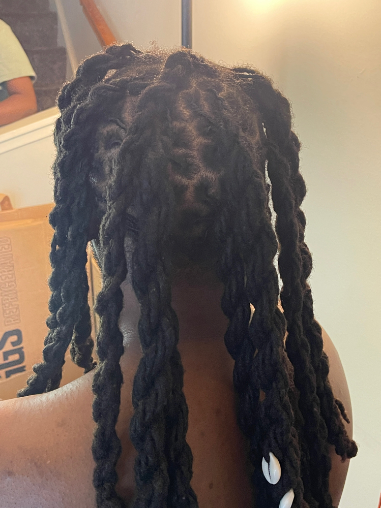 Loc rewist and style at The Slay Grounds in Belleville, IL