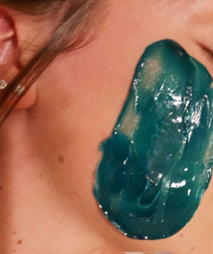 Cheeks Wax